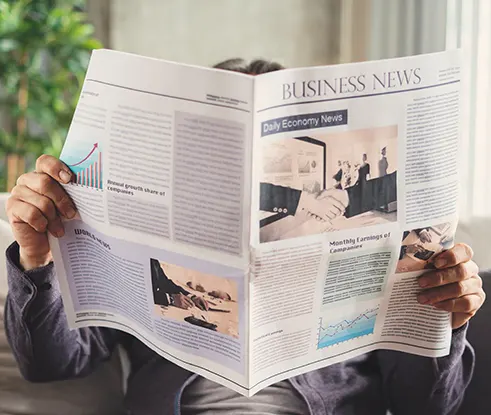 Traditional media - between heritage and adaptation